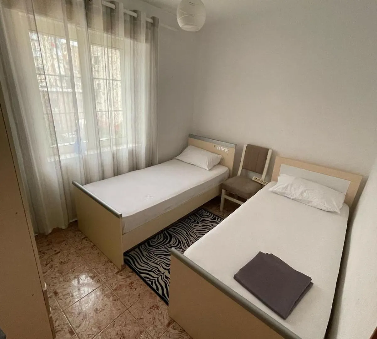 Apartments Kriss Tirana