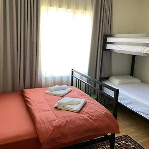Hostel Vanilla Sky Boutique, Tiran