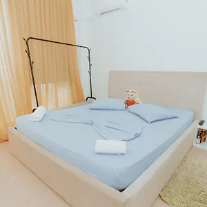 Pretty Smart Tirana