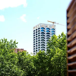 Centre Lions Gate 1 Tirana