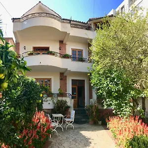 Nocleg ze śniadaniem Garden Boutique, Tirana